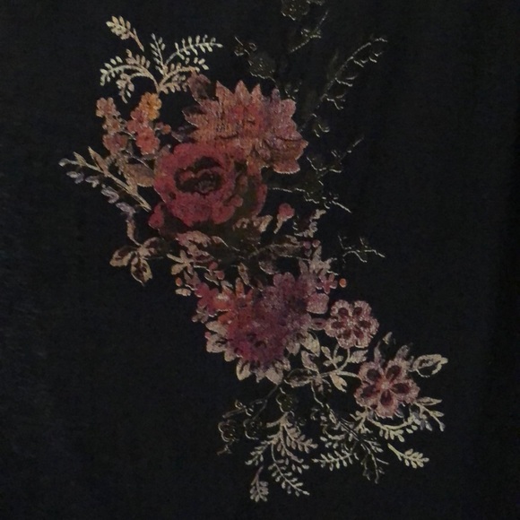 Cold Shoulder 🌺Floral🌸 Top - Picture 4 of 5